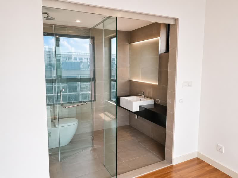 Service Residence for Sale at V Residence 2 @ Sunway Velocity - Maylimee Wong - Bathroom - PropertyGuru.com.my