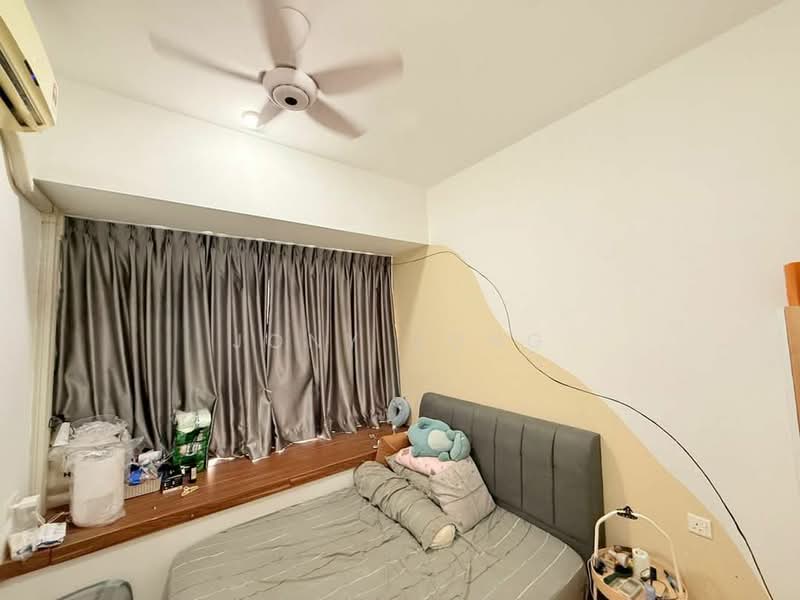 Condominium for Rent at Bay Laurel @ Country Garden Danga Bay - Jony Jong - Bedroom - PropertyGuru.com.my