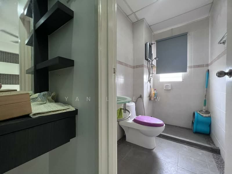 2-storey Terraced House for Sale in Bandar Mahkota Cheras (Cheras) - Yan Li Eow - Bathroom - PropertyGuru.com.my