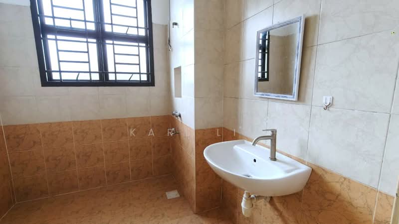 Rumah Kluster untuk Dijual di Taman Austin Heights (Tebrau) - Karl Lim - Bathroom - PropertyGuru.com.my