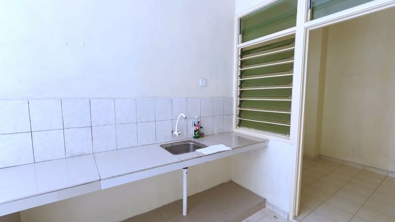 Rumah Kluster untuk Dijual di Taman Austin Heights (Tebrau) - Karl Lim - Kitchen - PropertyGuru.com.my