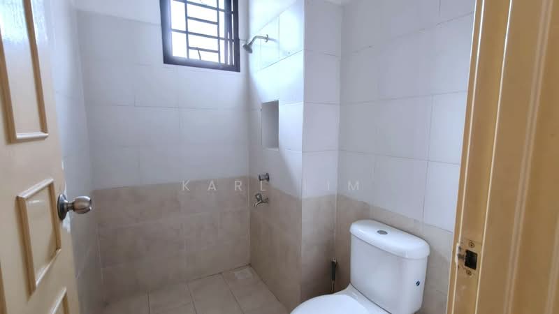 Rumah Kluster untuk Dijual di Taman Austin Heights (Tebrau) - Karl Lim - Bathroom - PropertyGuru.com.my