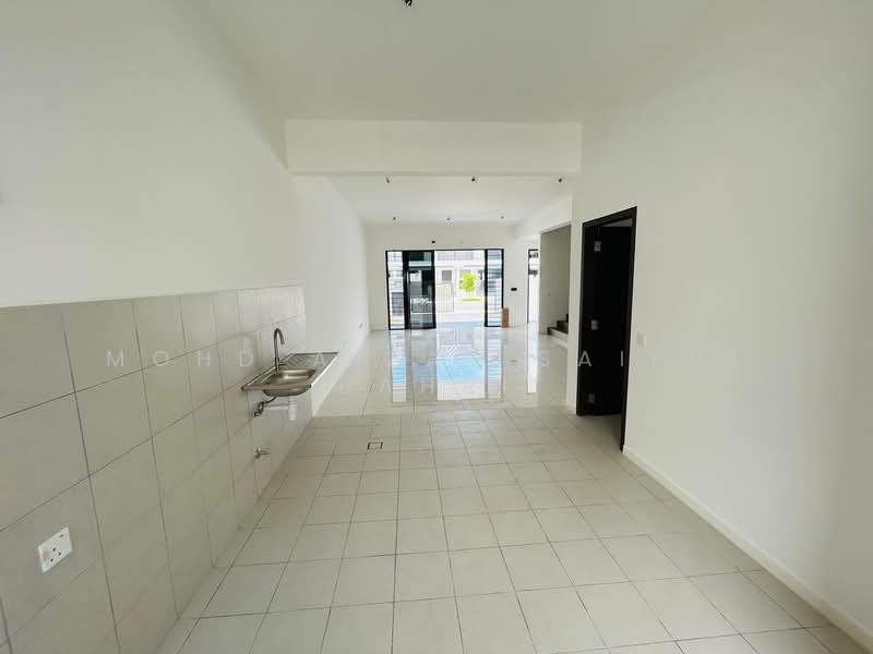 Rumah Teres 2 Tingkat untuk Dijual di Sepang (Selangor) - Mohd Aizat Saiful Bahri - PropertyGuru.com.my