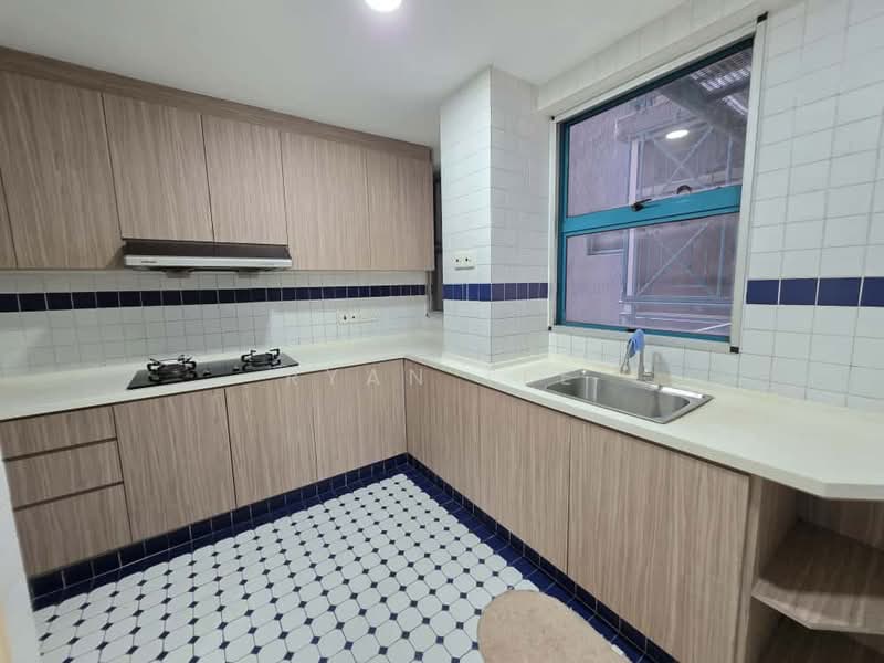 Kondominium untuk Dijual di D' Mayang Condominium - Ryan Tee - Kitchen - PropertyGuru.com.my