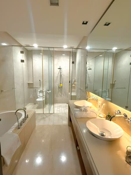 Service Residence for Rent at Straits Quay (The Suites at Waterside) - Adren Goh - Bathroom - PropertyGuru.com.my