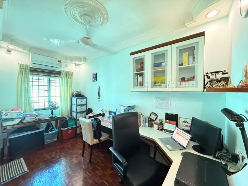 Rumah Teres 2 Tingkat untuk Dijual di Pulai (Johor) - Queena Thye - Study - PropertyGuru.com.my