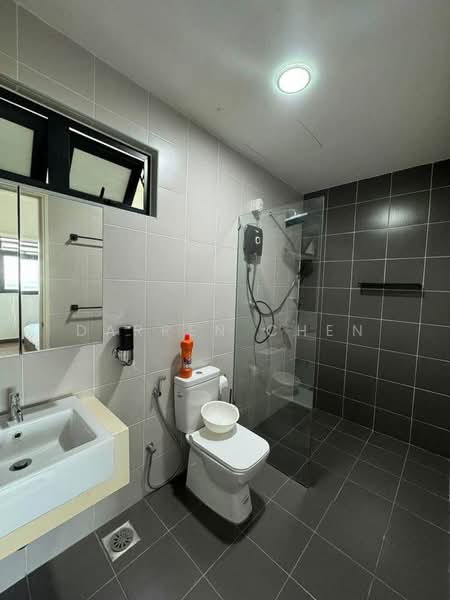 Condominium for Sale at Grand Medini - Darren Chen - Bathroom - PropertyGuru.com.my