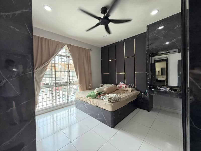 2-storey Terraced House for Sale in Taman Mutiara Rini (Skudai) - Junz Liew - Bedroom - PropertyGuru.com.my