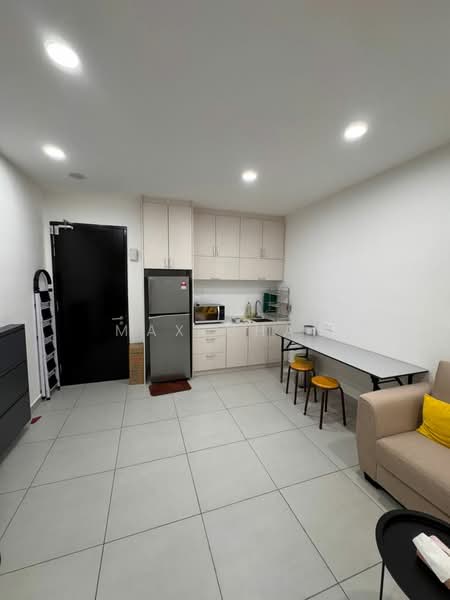 Servis Apartment untuk Disewa di Dorsett Waterfront Subang - Max Chan - Kitchen - PropertyGuru.com.my