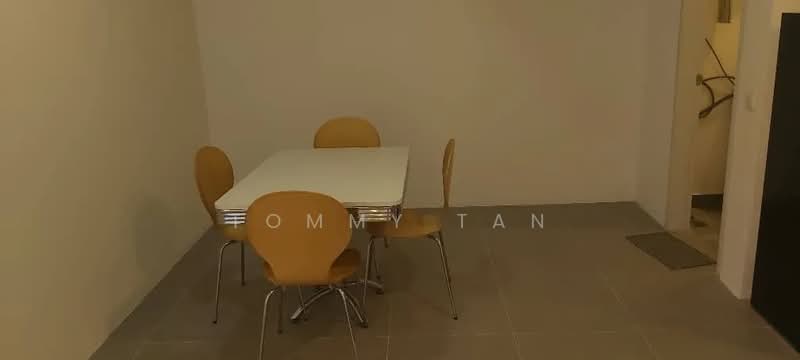 Servis Apartment untuk Disewa di Suite Enesta - TOMMY TAN - Dining Room - PropertyGuru.com.my