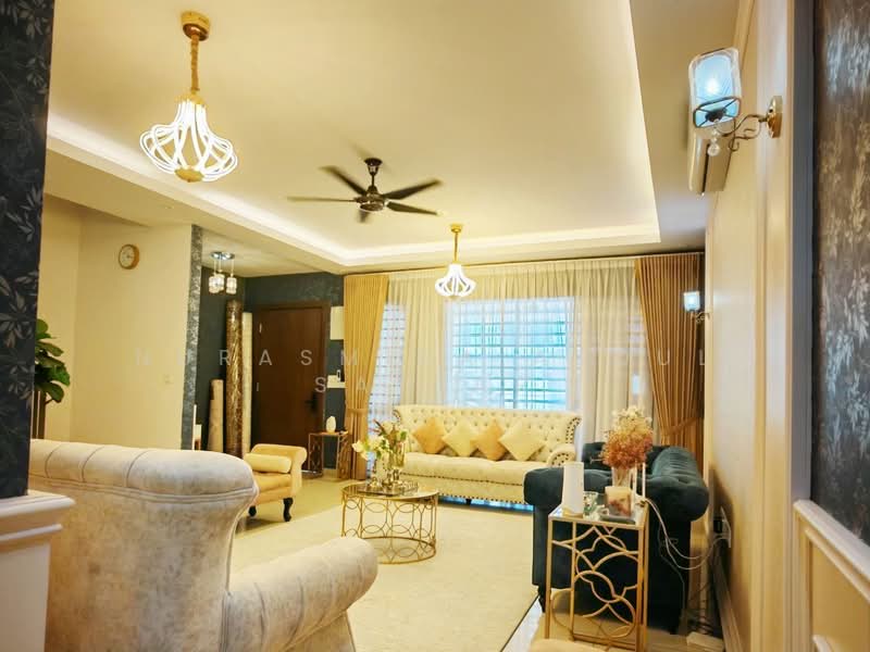 2-storey Terraced House for Sale in Bandar Sri Sendayan (Negeri Sembilan) - Nurasmida Abdul Sattar - Living Room - PropertyGuru.com.my