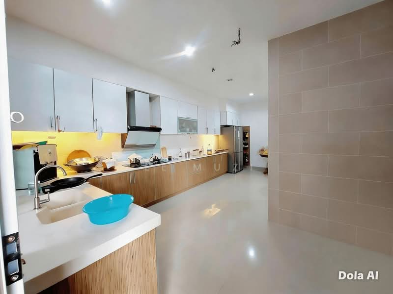 Semi-Detached House for Sale in Ipoh (Perak) - Lee Muzi - Kitchen - PropertyGuru.com.my