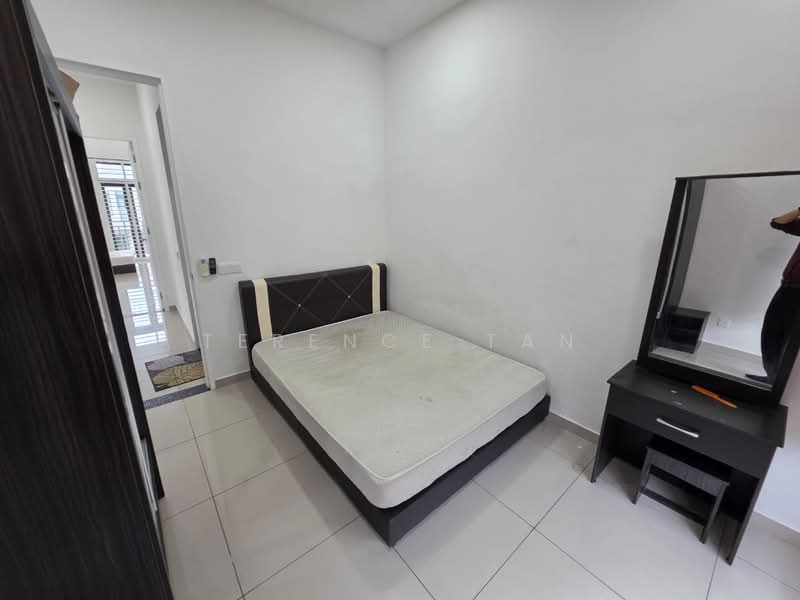 2-storey Terraced House for Sale in Kota Masai (Pasir Gudang) - Terence Tan - Bedroom - PropertyGuru.com.my