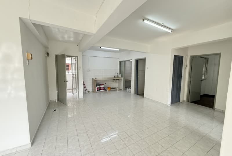 Apartment for Sale at Aman Satu - Jennifer Tee - Kitchen - PropertyGuru.com.my