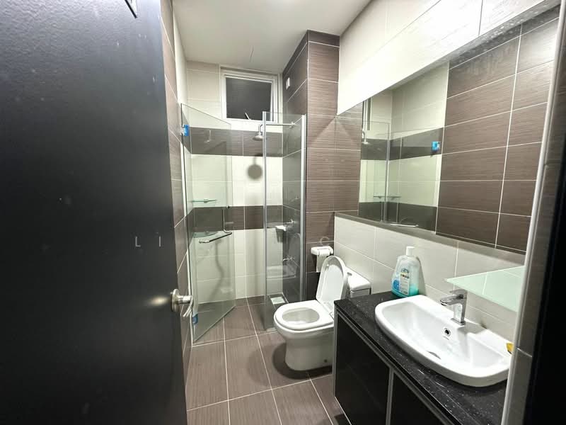 Kondominium untuk Disewa di M Condominium @ Larkin - Li Lian Chew - Bathroom - PropertyGuru.com.my