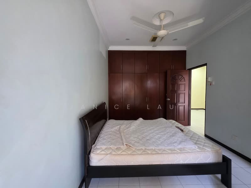 Rumah Teres 2 Tingkat untuk Disewa di Bandar Mahkota Cheras (Cheras) - Janice Lau - Bedroom - PropertyGuru.com.my