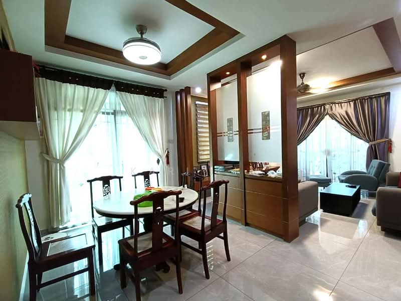 Cluster House for Sale in Austin Heights (Tebrau) - Karl Lim - Dining Room - PropertyGuru.com.my