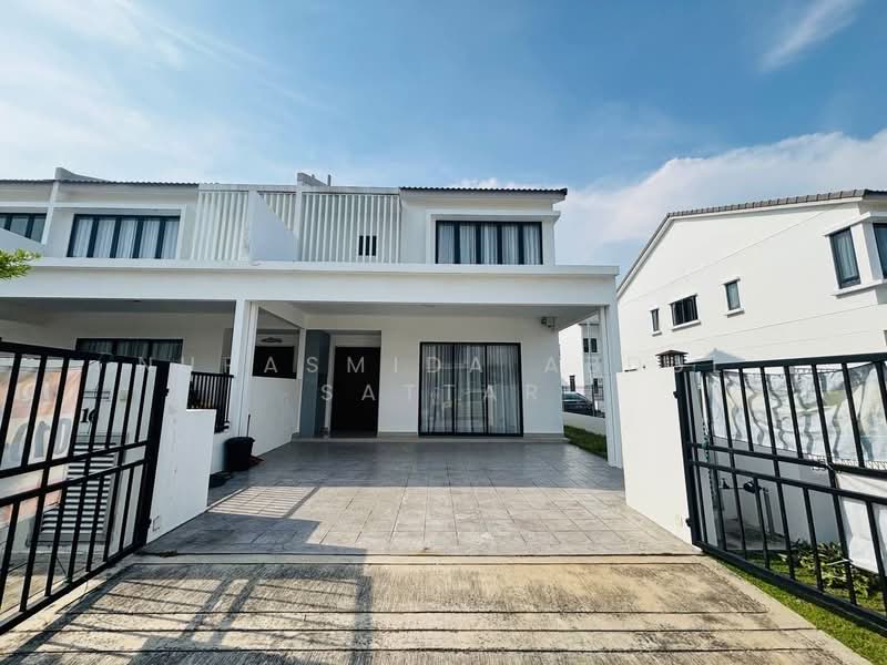 2-storey Terraced House for Sale in Cyberjaya (Selangor) - Nurasmida Abdul Sattar - Exterior - PropertyGuru.com.my