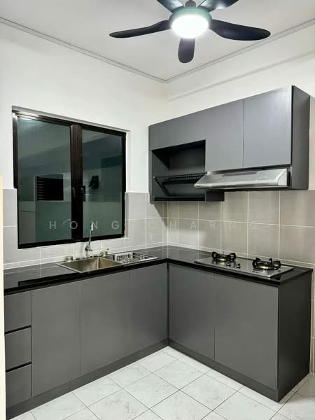 Flat for Rent at PR1MA @ LARKIN INDAH - Hong Charng Lee - Kitchen - PropertyGuru.com.my