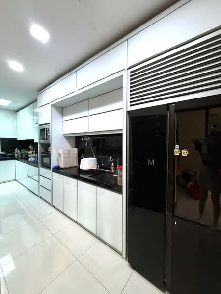 Banglo Pautan untuk Dijual di Taman Austin Perdana (Tebrau) - Karl Lim - Kitchen - PropertyGuru.com.my