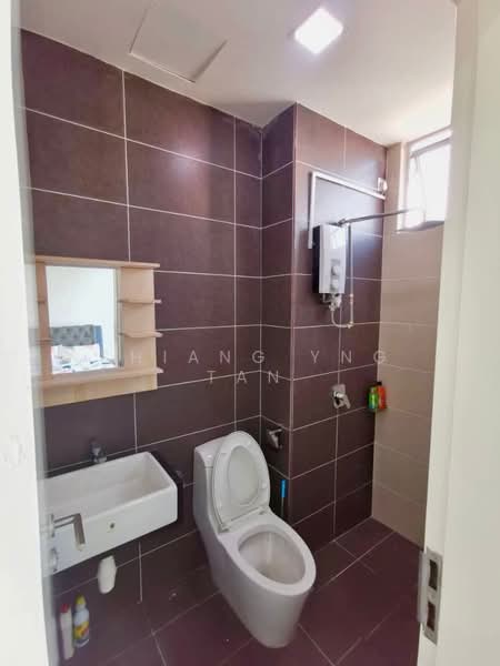 Service Residence for Sale at Sky Habitat - Shiang Yng Tan - Bathroom - PropertyGuru.com.my
