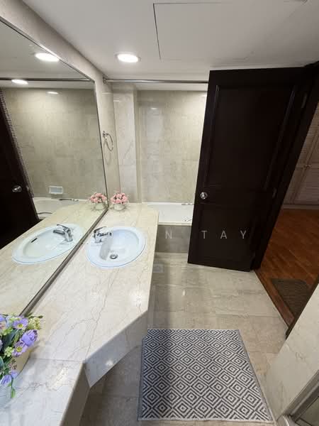 Kondominium untuk Disewa di Regency Tower - Winson Tay - Bathroom - PropertyGuru.com.my