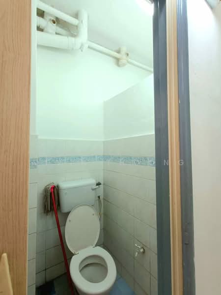 Flat for Sale at Sri Begonia - Aivin Thoong - Bathroom - PropertyGuru.com.my