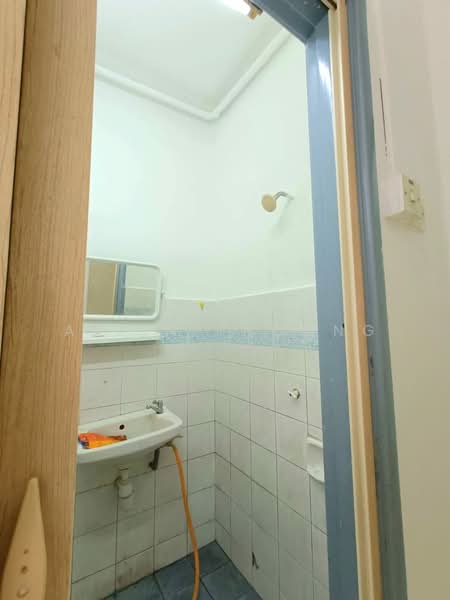 Flat for Sale at Sri Begonia - Aivin Thoong - Bathroom - PropertyGuru.com.my