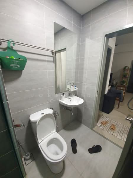 Servis Apartment untuk Dijual di Utropolis Urbano - Josephine Chou - Bathroom - PropertyGuru.com.my