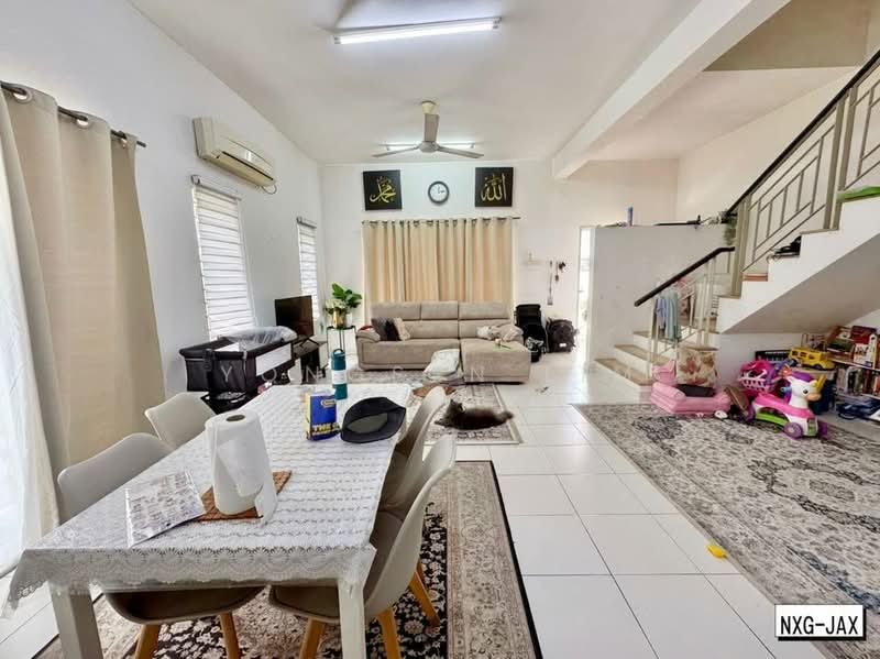 2-storey Terraced House for Sale in Bandar Bukit Raja (Klang) - Yongsen Lim - Living Room - PropertyGuru.com.my