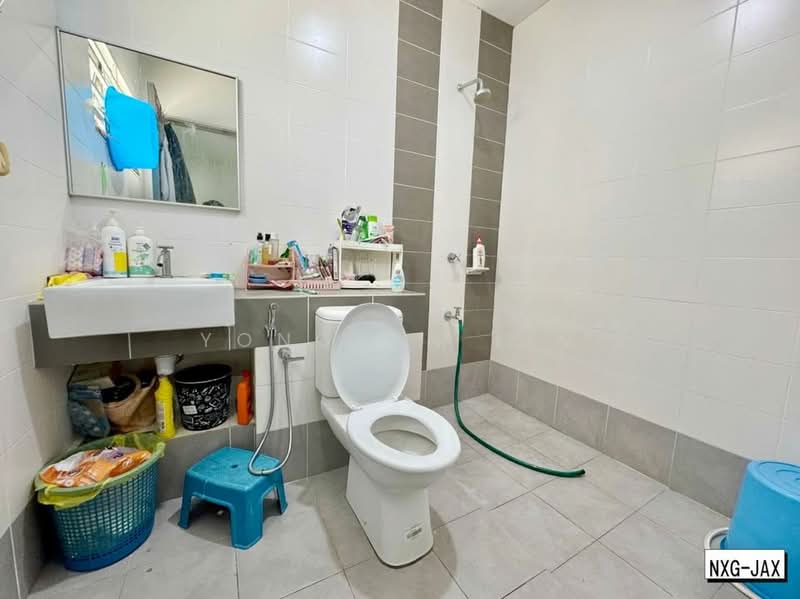 2-storey Terraced House for Sale in Bandar Bukit Raja (Klang) - Yongsen Lim - Bathroom - PropertyGuru.com.my