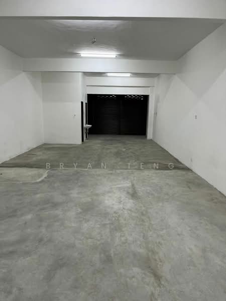 Shop for Rent in Taman Inderawasih (Perai) - Bryan Teng - Interior - PropertyGuru.com.my