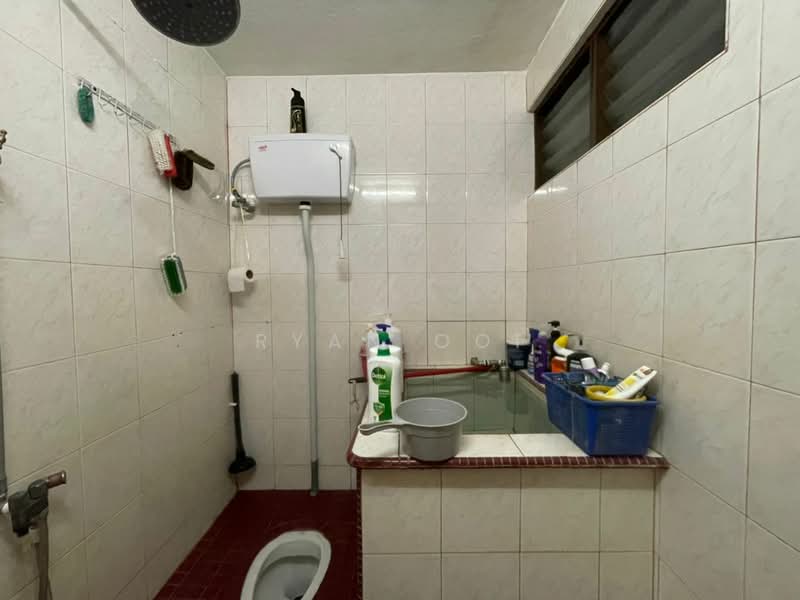Rumah Teres 1 Tingkat untuk Dijual di Pekan Simpang Kuala (Alor Setar) - Ryan Ooi - Bathroom - PropertyGuru.com.my