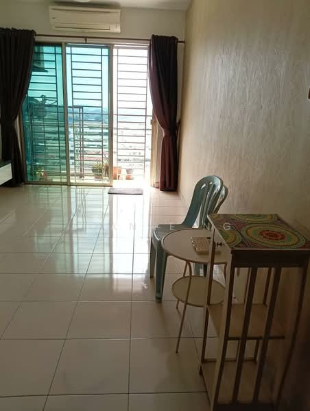 Condominium for Sale at Pearl Avenue - Joanne Ng - Living Room - PropertyGuru.com.my