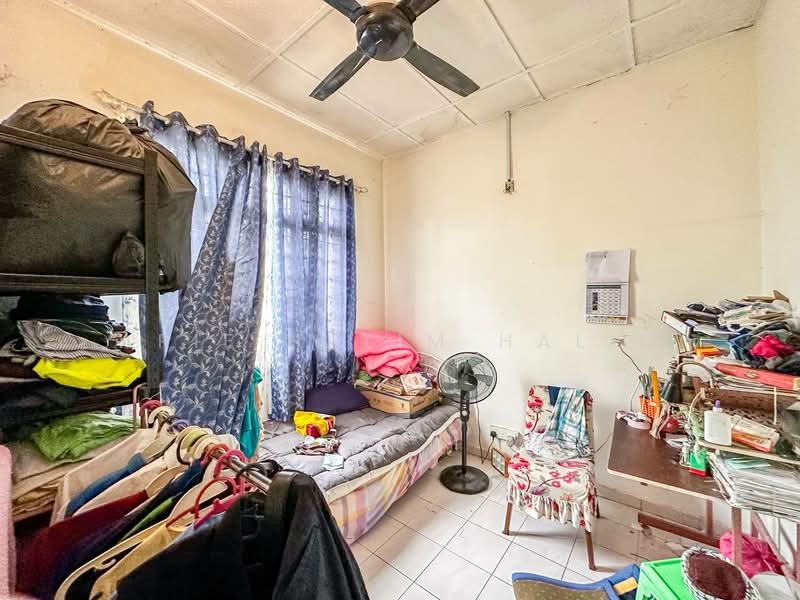 Semi-Detached House for Sale in Dengkil (Selangor) - Halim Arif - PropertyGuru.com.my