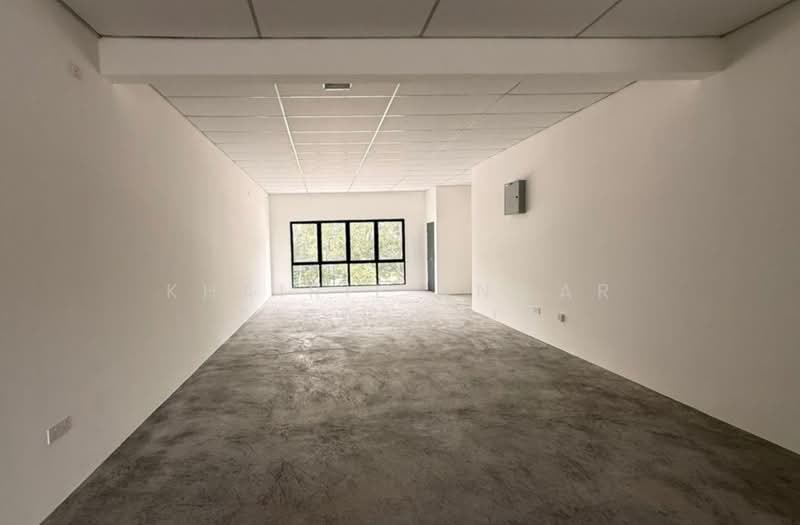 Shop / Office for Rent in Bukit Jelutong (Shah Alam) - Khairil Anwar Sirajudin - Interior - PropertyGuru.com.my