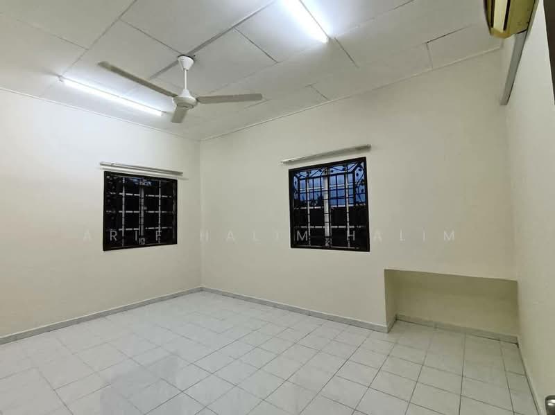 Rumah Teres untuk Dijual di Taman Sri Kejora (Kajang) - Arif Halim Halim - PropertyGuru.com.my