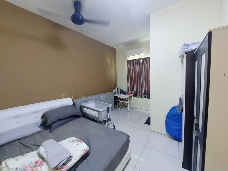Rumah Berkembar untuk Dijual di Bandar Tasek Mutiara (Simpang Ampat) - Elvin Choo - Bedroom - PropertyGuru.com.my