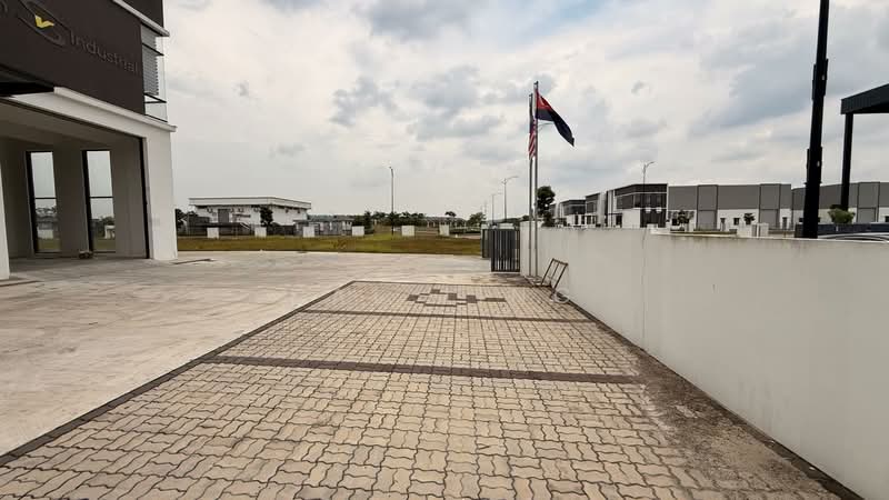 Factory for Rent in Senai (Kulai) - Kai Jing - Exterior - PropertyGuru.com.my