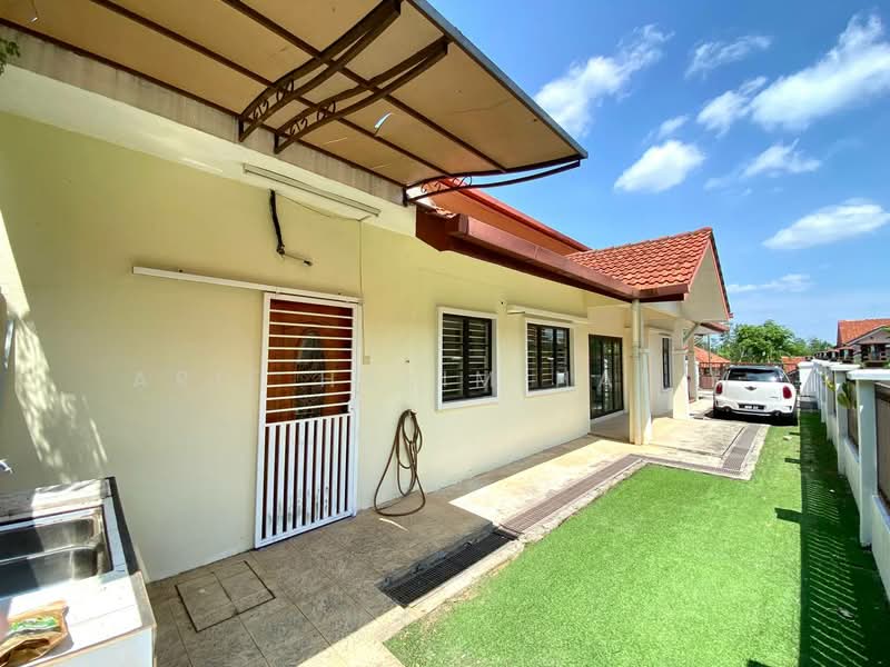 Semi-Detached House for Sale in Kajang (Selangor) - Arif Halim Halim - PropertyGuru.com.my