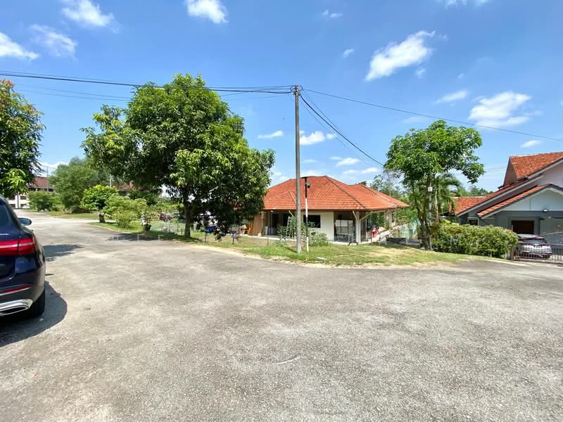 Semi-Detached House for Sale in Kajang (Selangor) - Arif Halim Halim - PropertyGuru.com.my