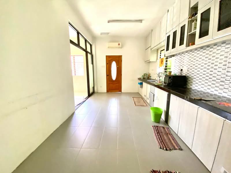 Semi-Detached House for Sale in Kajang (Selangor) - Arif Halim Halim - PropertyGuru.com.my