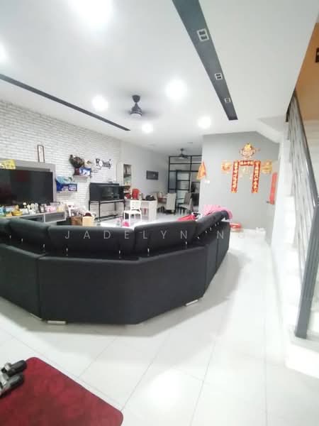 Rumah Teres 2 Tingkat untuk Dijual di Kulai (Johor) - Jadelyn Ng - Living Room - PropertyGuru.com.my