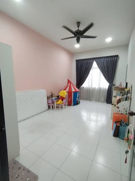 Rumah Teres 2 Tingkat untuk Dijual di Kulai (Johor) - Jadelyn Ng - Bedroom - PropertyGuru.com.my