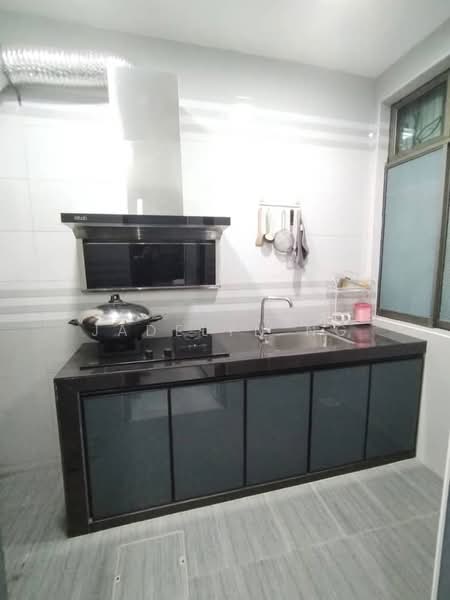 Rumah Teres 2 Tingkat untuk Dijual di Kulai (Johor) - Jadelyn Ng - Kitchen - PropertyGuru.com.my