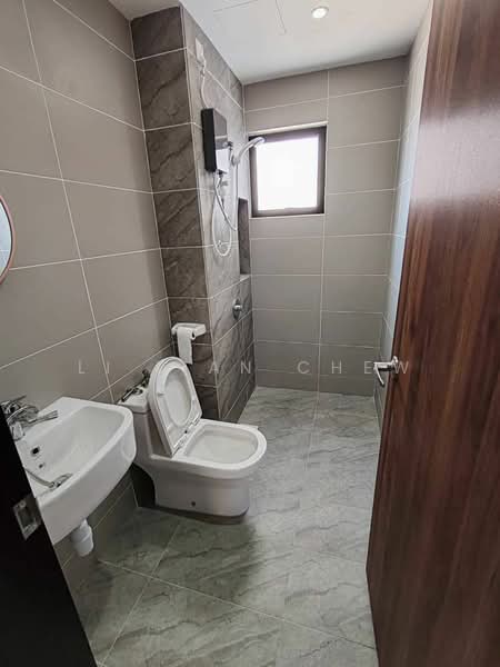 Servis Apartment untuk Disewa di Veranda Residence - Li Lian Chew - Bathroom - PropertyGuru.com.my