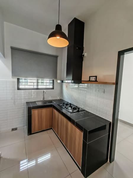 Rumah Teres 2 Tingkat untuk Disewa di Taman Dato Onn (Johor Bahru) - Jax Yip - Kitchen - PropertyGuru.com.my