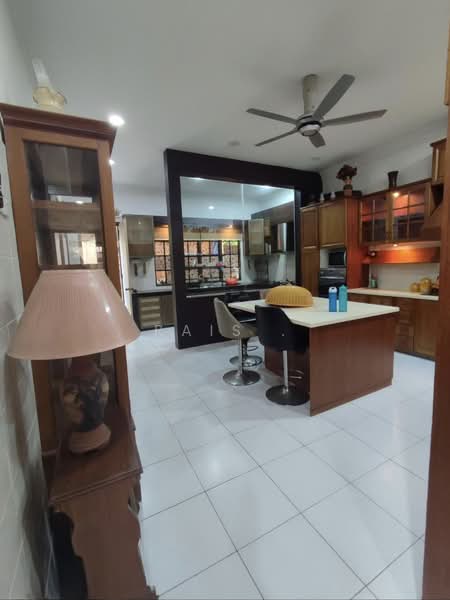 Semi-Detached House for Sale in Bandar Nusaputra (Puchong) - RAIS . - Kitchen - PropertyGuru.com.my