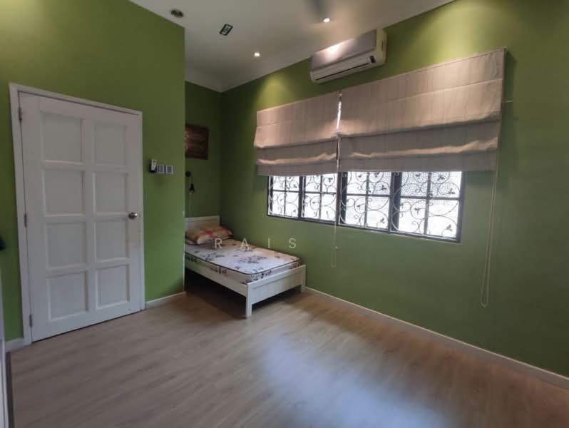 Semi-Detached House for Sale in Bandar Nusaputra (Puchong) - RAIS . - Bedroom - PropertyGuru.com.my