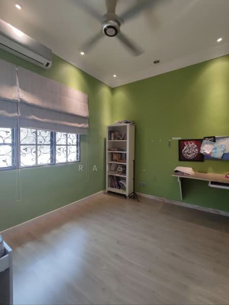 Semi-Detached House for Sale in Bandar Nusaputra (Puchong) - RAIS . - Bedroom - PropertyGuru.com.my